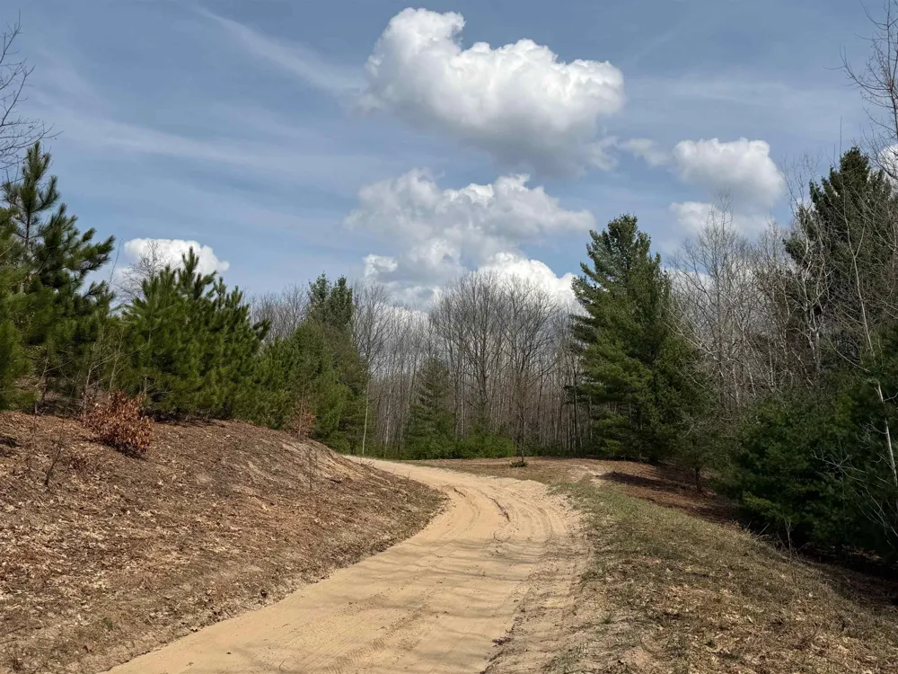 Hoosier Valley Road Blair Township, MI 49685