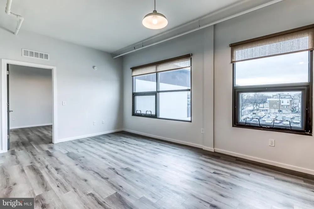 4800 BROWN STREET #UNIT 405 Philadelphia, PA 19139