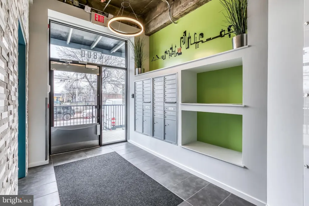 4800 BROWN STREET #UNIT 405 Philadelphia, PA 19139