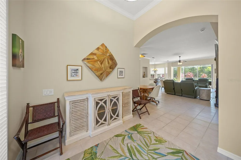 6923 LENNOX PLACE University Park, FL 34201