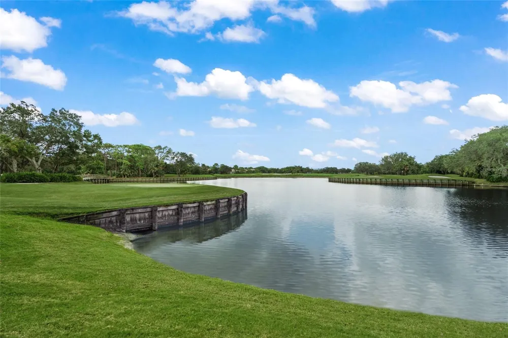 6923 LENNOX PLACE University Park, FL 34201