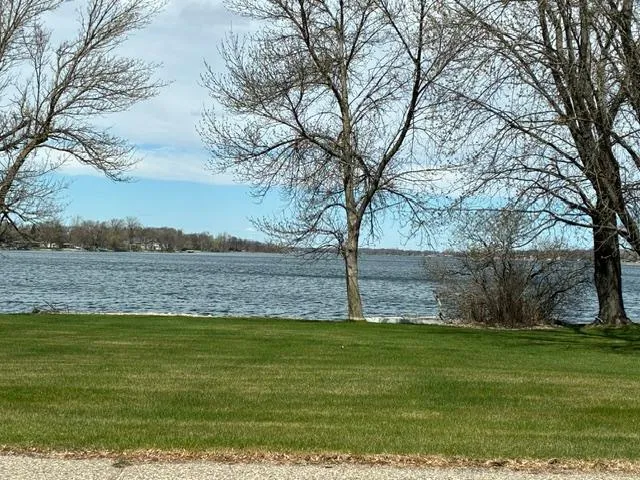 16395 SE Amelia Road Glenwood, MN 56334