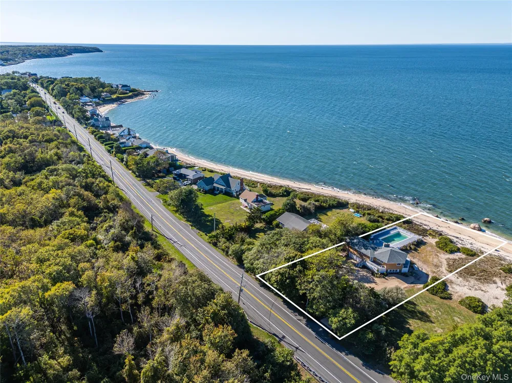 56765 Route 48 Greenport, NY 11944