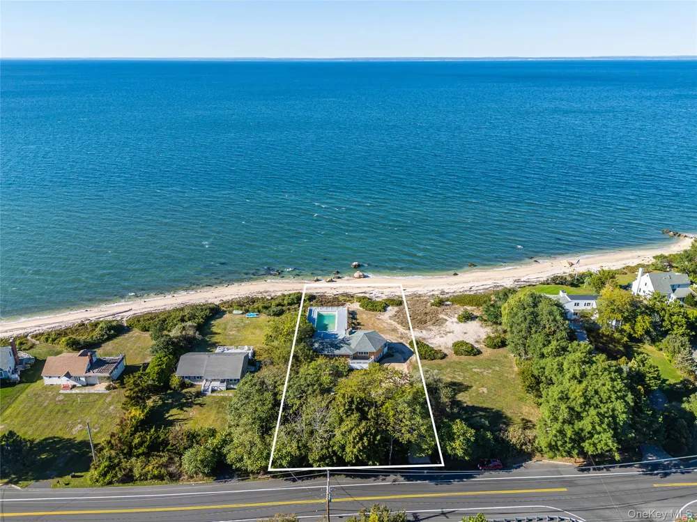 56765 Route 48 Greenport, NY 11944