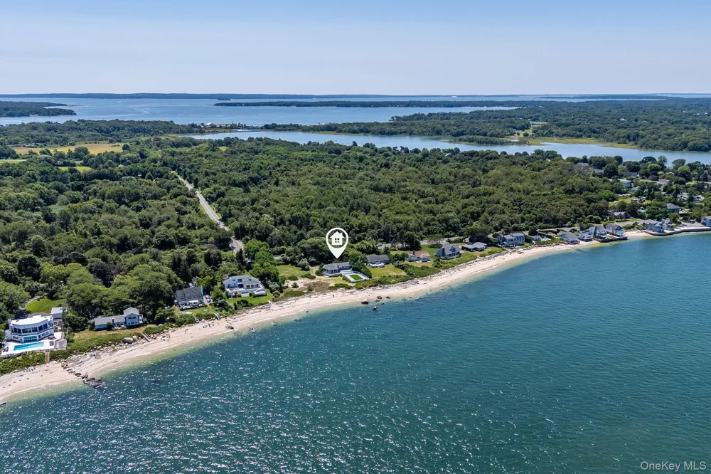 56765 Route 48 Greenport, NY 11944