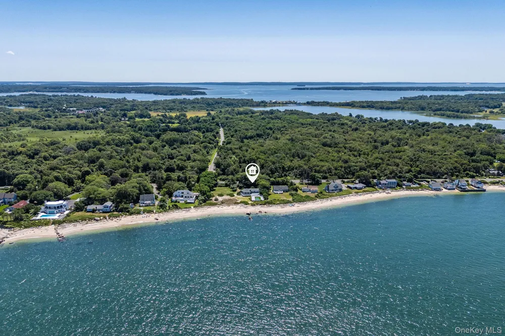 56765 Route 48 Greenport, NY 11944