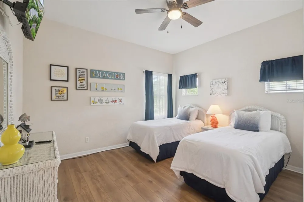 313 LUCAYA LOOP Davenport, FL 33897