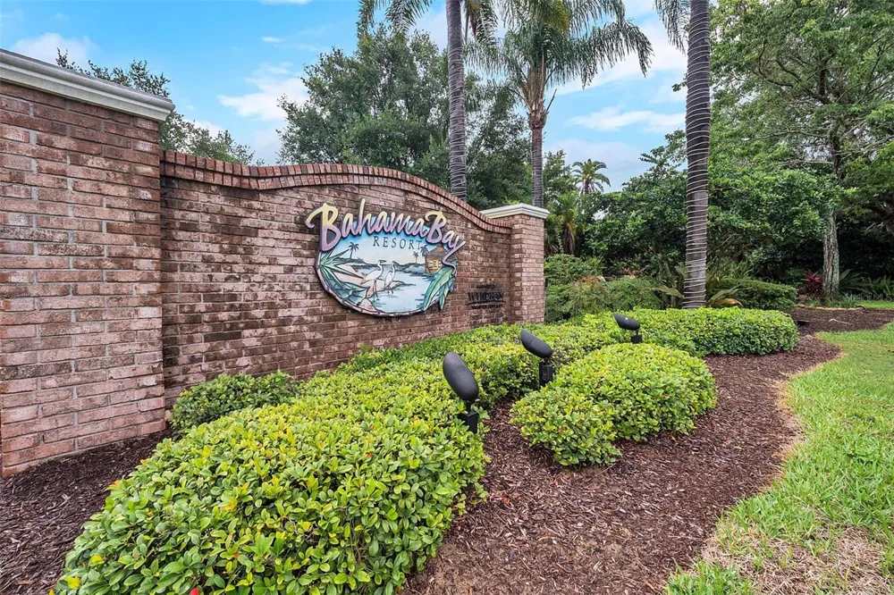 313 LUCAYA LOOP Davenport, FL 33897