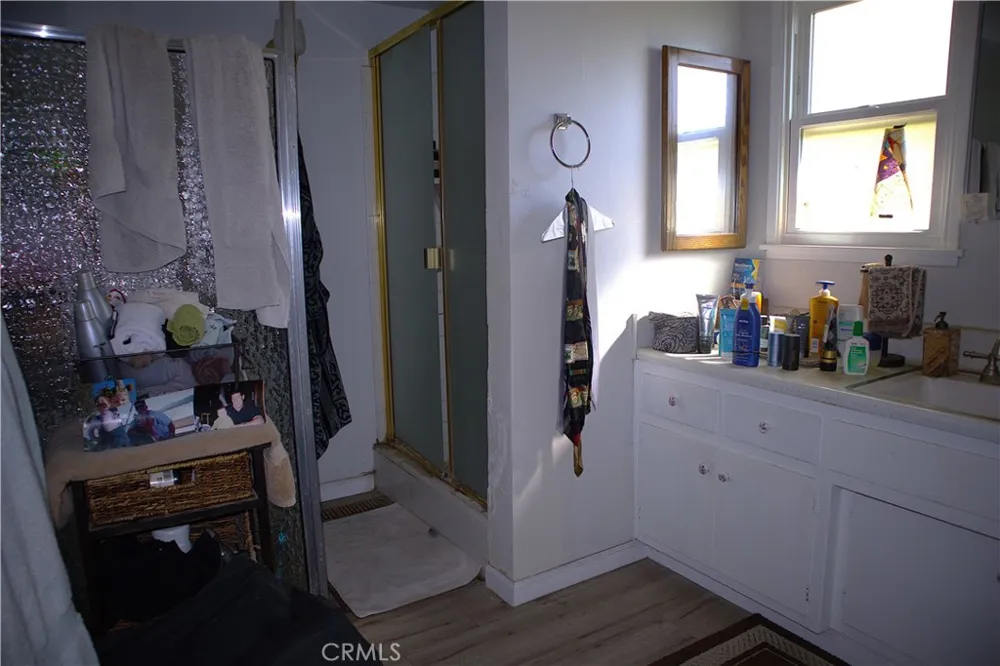 7845 Sausalito West Hills, CA 91304