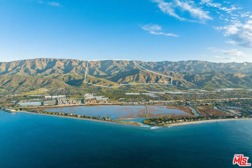 1915 Monte Alegre Drive Carpinteria, CA 93013