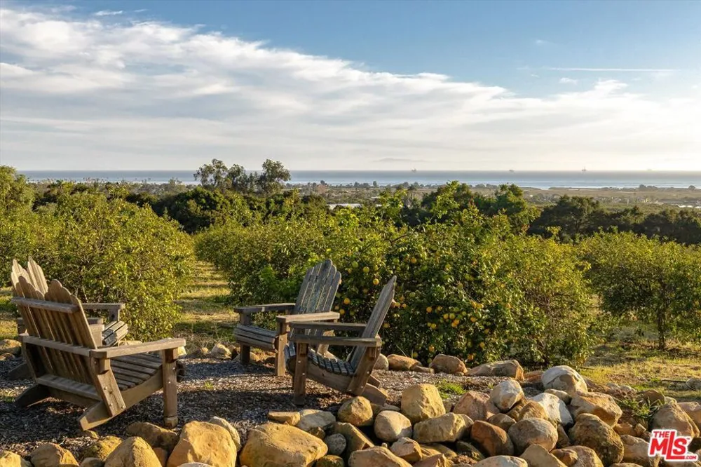 1915 Monte Alegre Drive Carpinteria, CA 93013