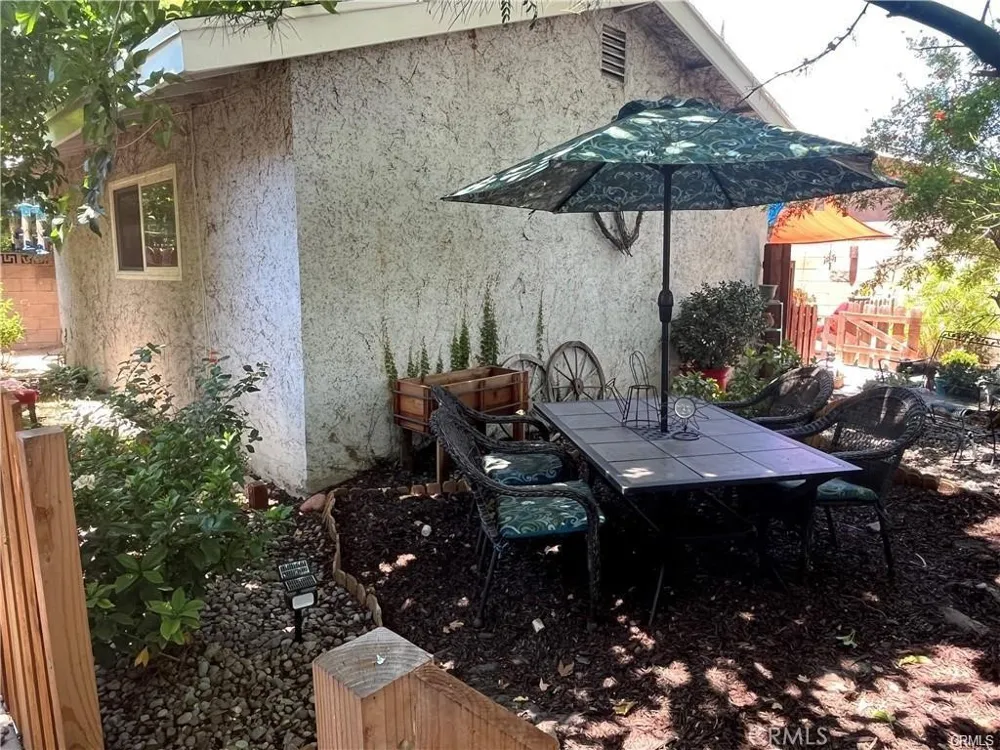 23101 Lanark Street #2 West Hills, CA 91304