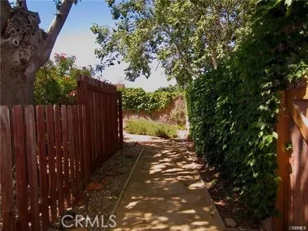 23101 Lanark Street #2 West Hills, CA 91304