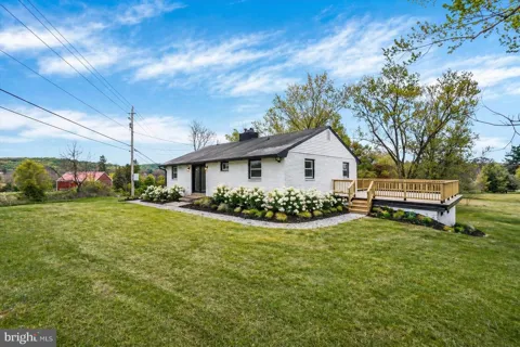 3190 LEWISBERRY ROAD