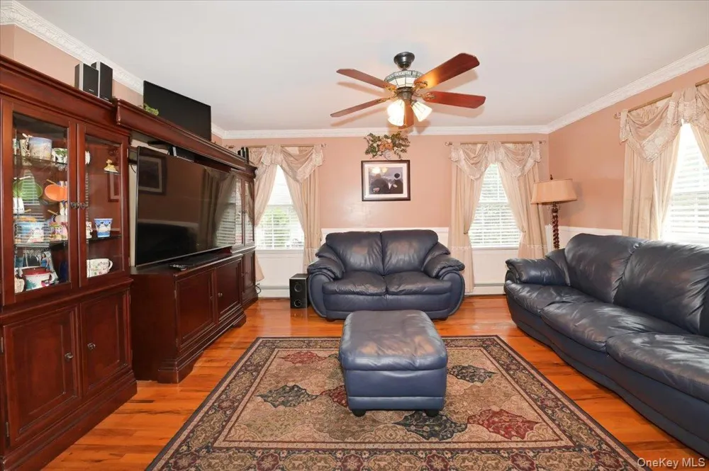 26 Maeder Avenue Merrick, NY 11566