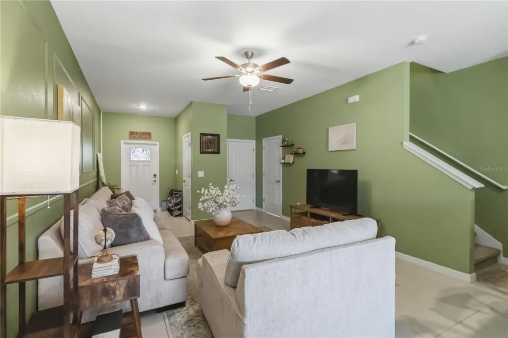 2549 SUNRAY VENUS WAY Ruskin, FL 33570