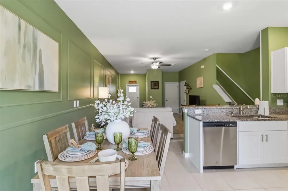 2549 SUNRAY VENUS WAY Ruskin, FL 33570