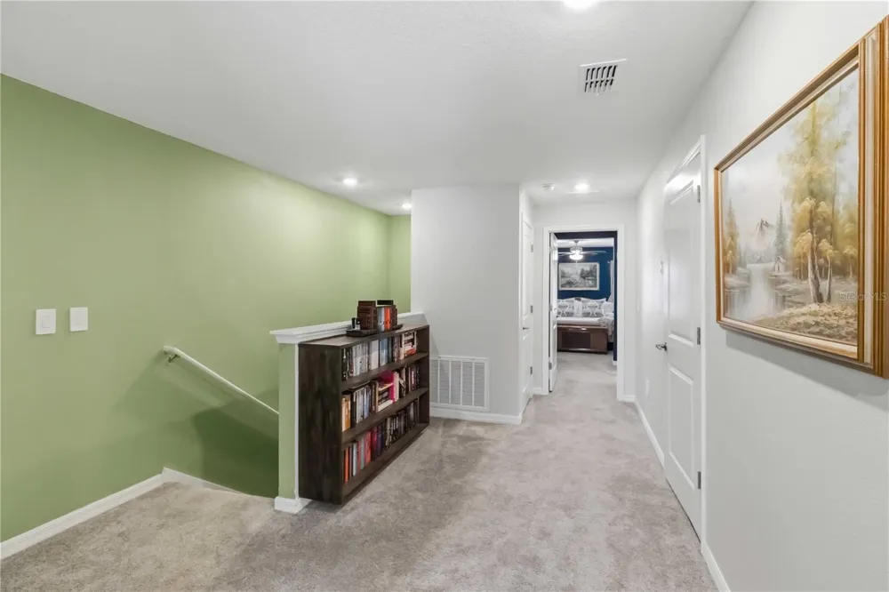 2549 SUNRAY VENUS WAY Ruskin, FL 33570