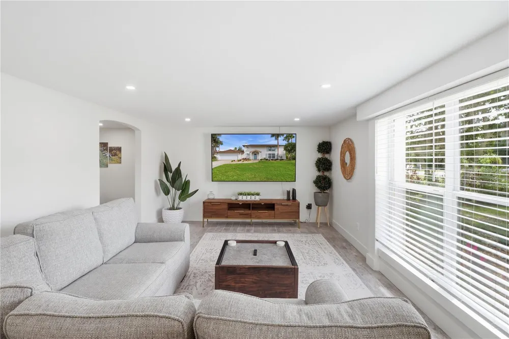 9235 W HARBOR ISLE COURT Crystal River, FL 34429