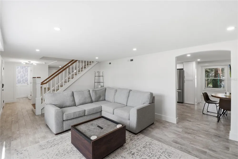 9235 W HARBOR ISLE COURT Crystal River, FL 34429