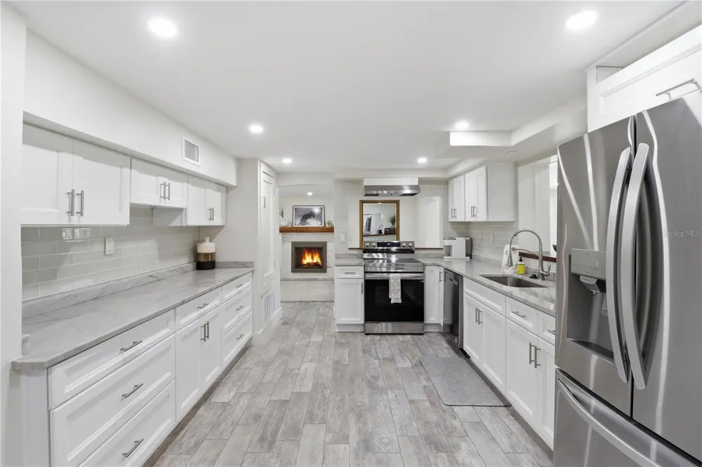 9235 W HARBOR ISLE COURT Crystal River, FL 34429
