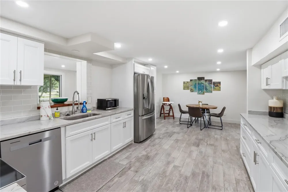 9235 W HARBOR ISLE COURT Crystal River, FL 34429