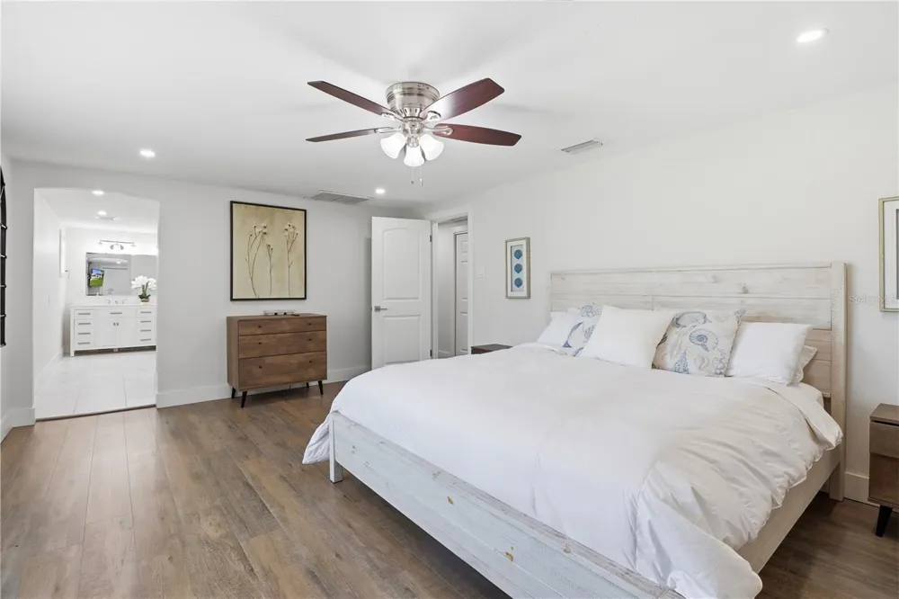 9235 W HARBOR ISLE COURT Crystal River, FL 34429