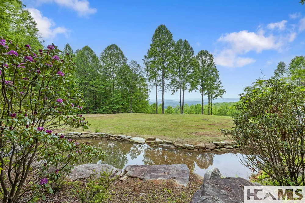 1325 Golden Road Lake Toxaway, NC 28747