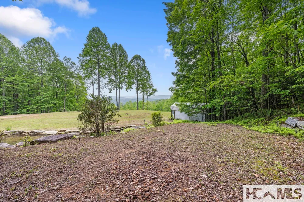 1325 Golden Road Lake Toxaway, NC 28747