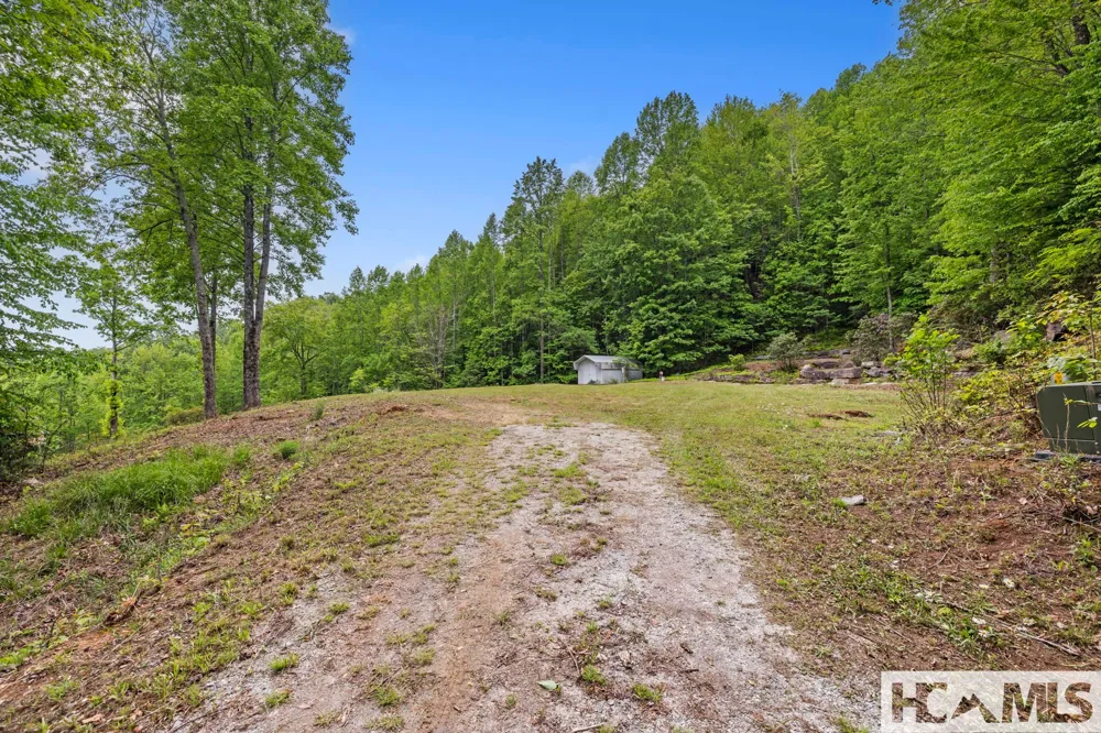 1325 Golden Road Lake Toxaway, NC 28747