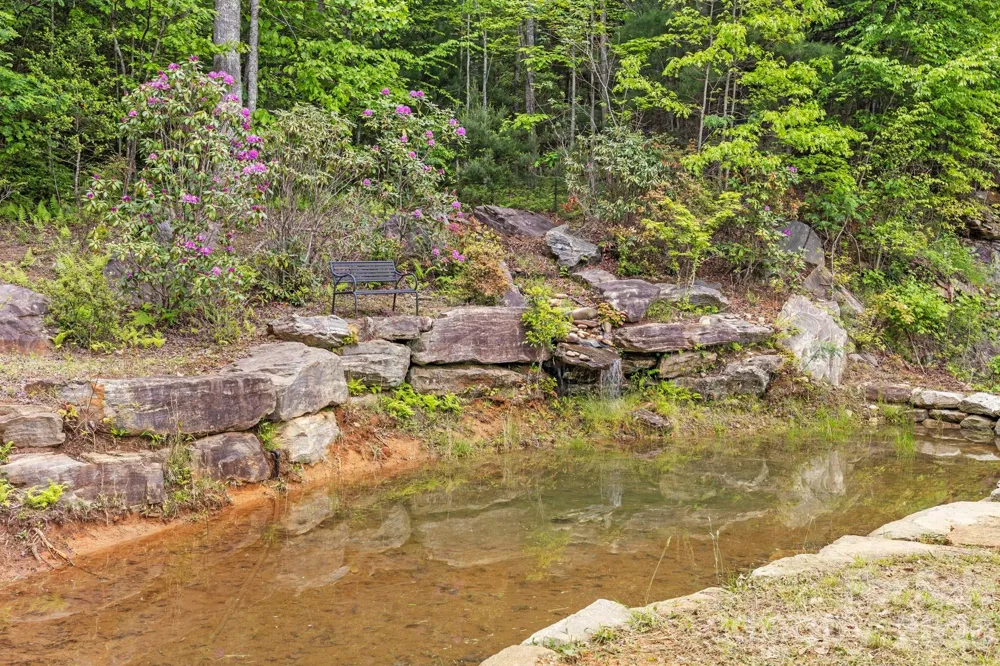 1325 Golden Road Lake Toxaway, NC 28747