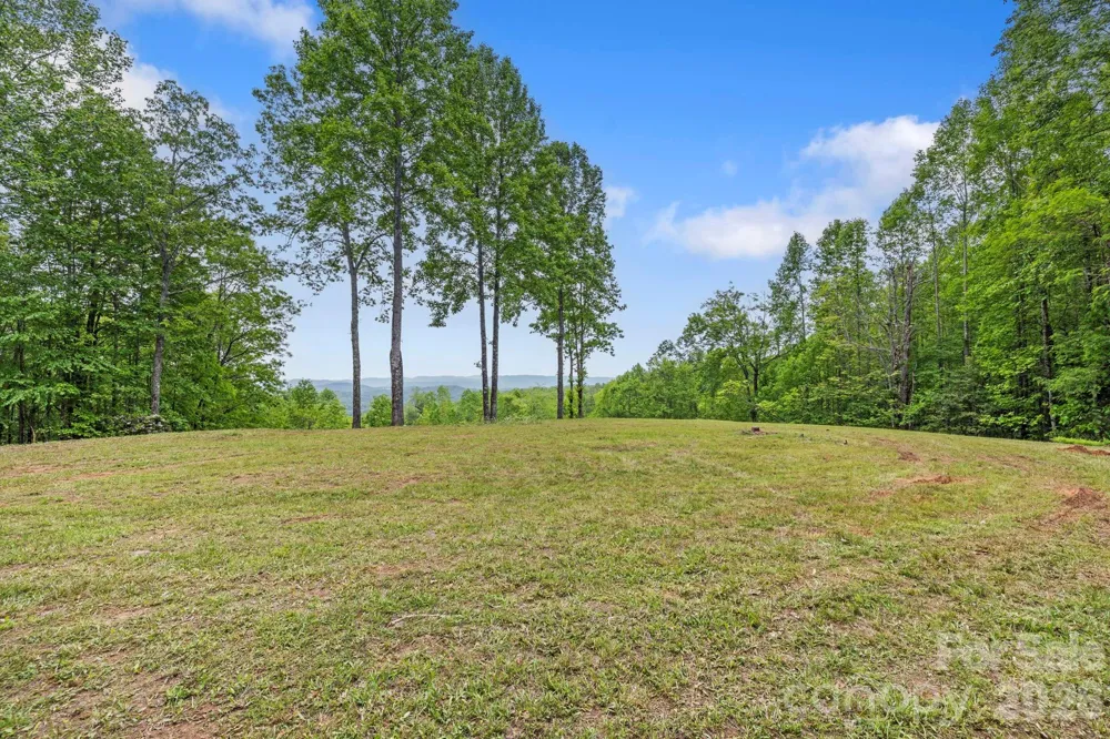 1325 Golden Road Lake Toxaway, NC 28747