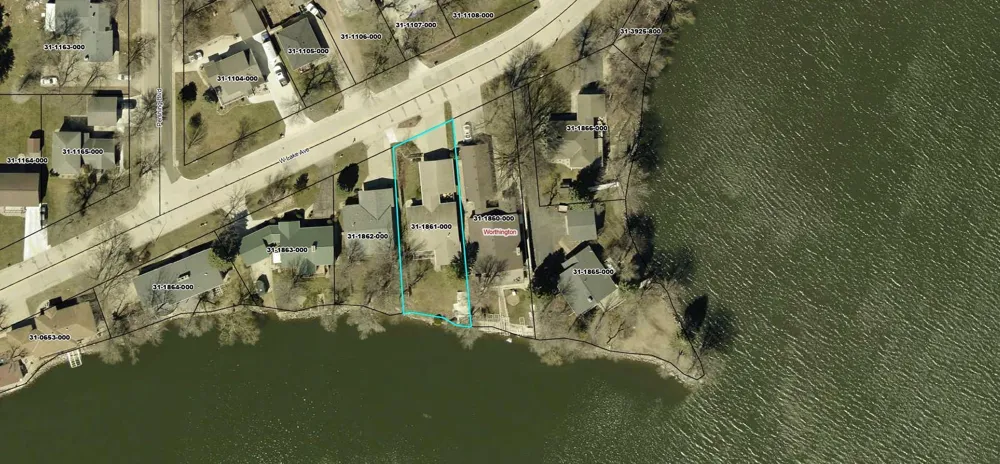 809 W Lake Avenue Worthington, MN 56187
