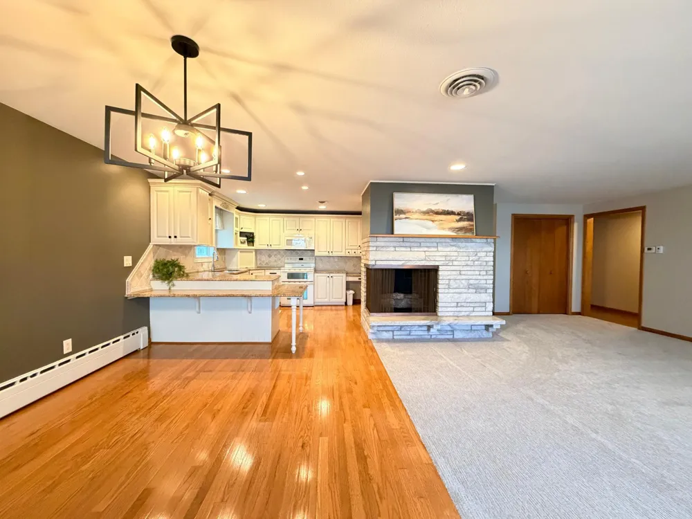 809 W Lake Avenue Worthington, MN 56187