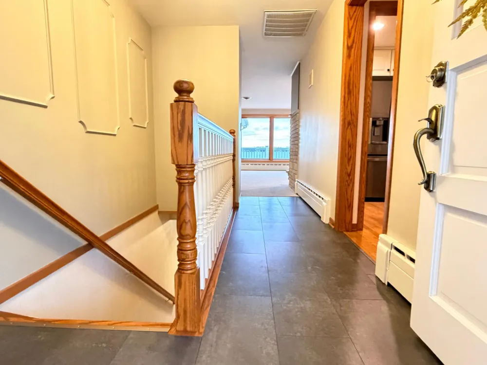 809 W Lake Avenue Worthington, MN 56187