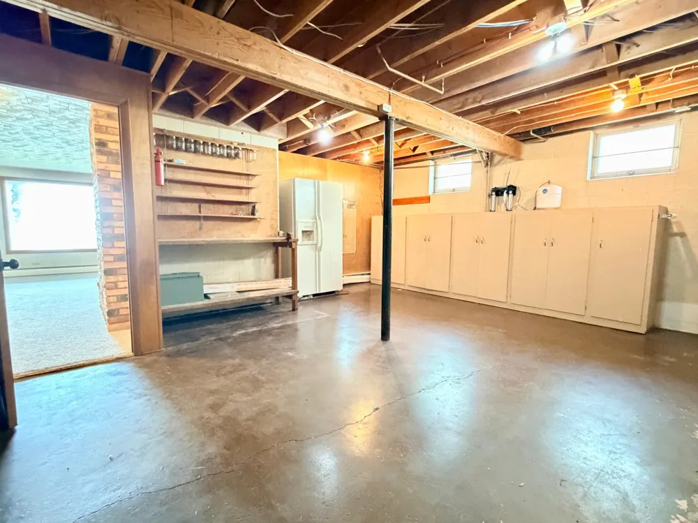 809 W Lake Avenue Worthington, MN 56187