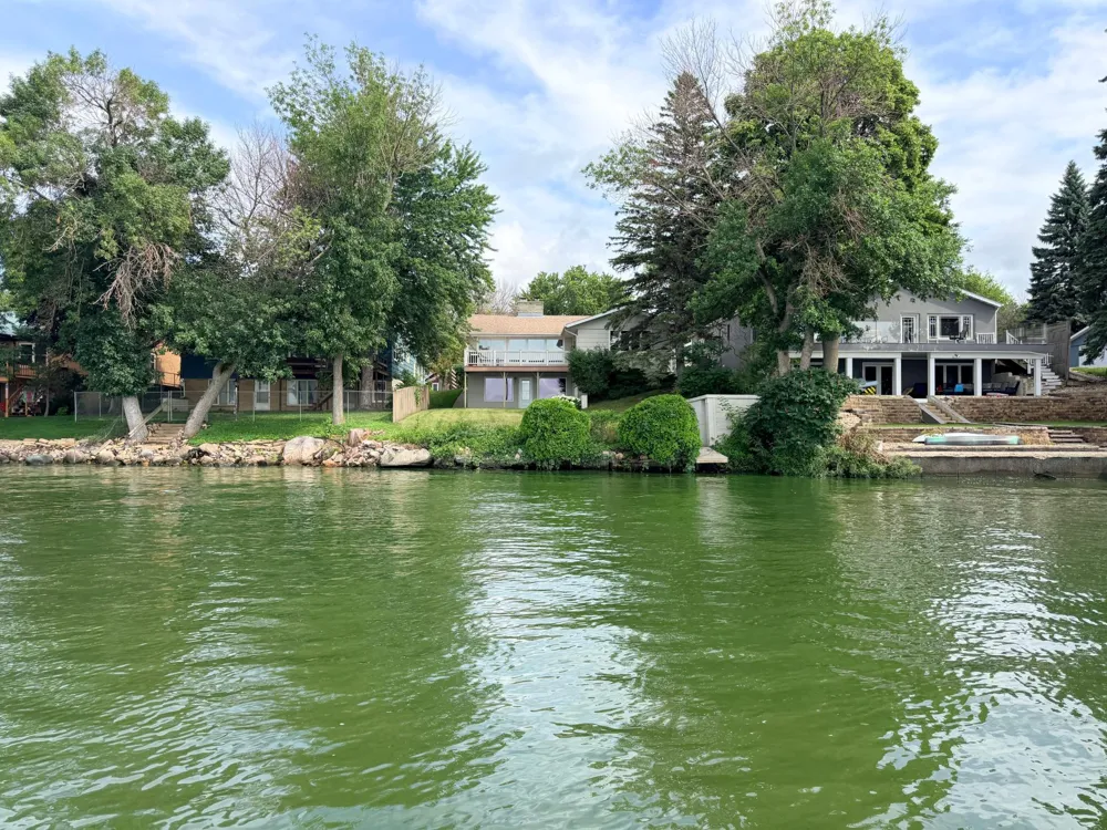 809 W Lake Avenue Worthington, MN 56187
