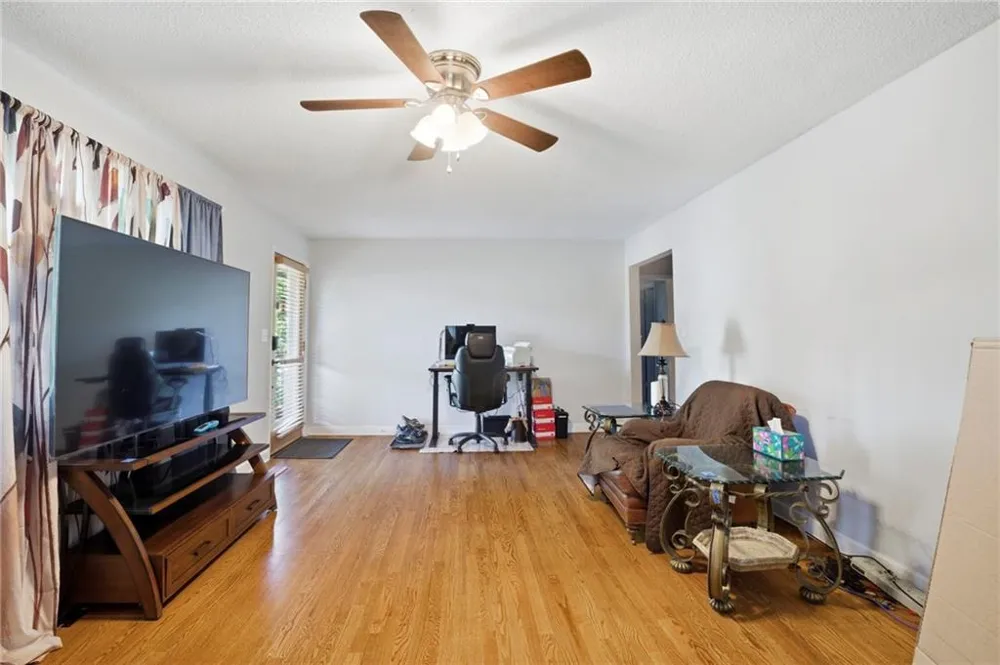 1004 W Lewis Street Rossville, GA 30741