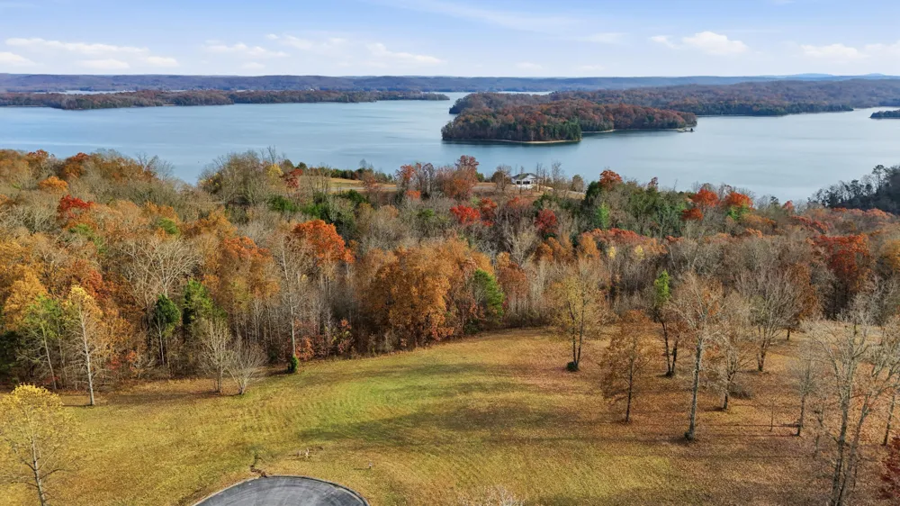 150 Quail Hollow Cove Spring City, TN 37381
