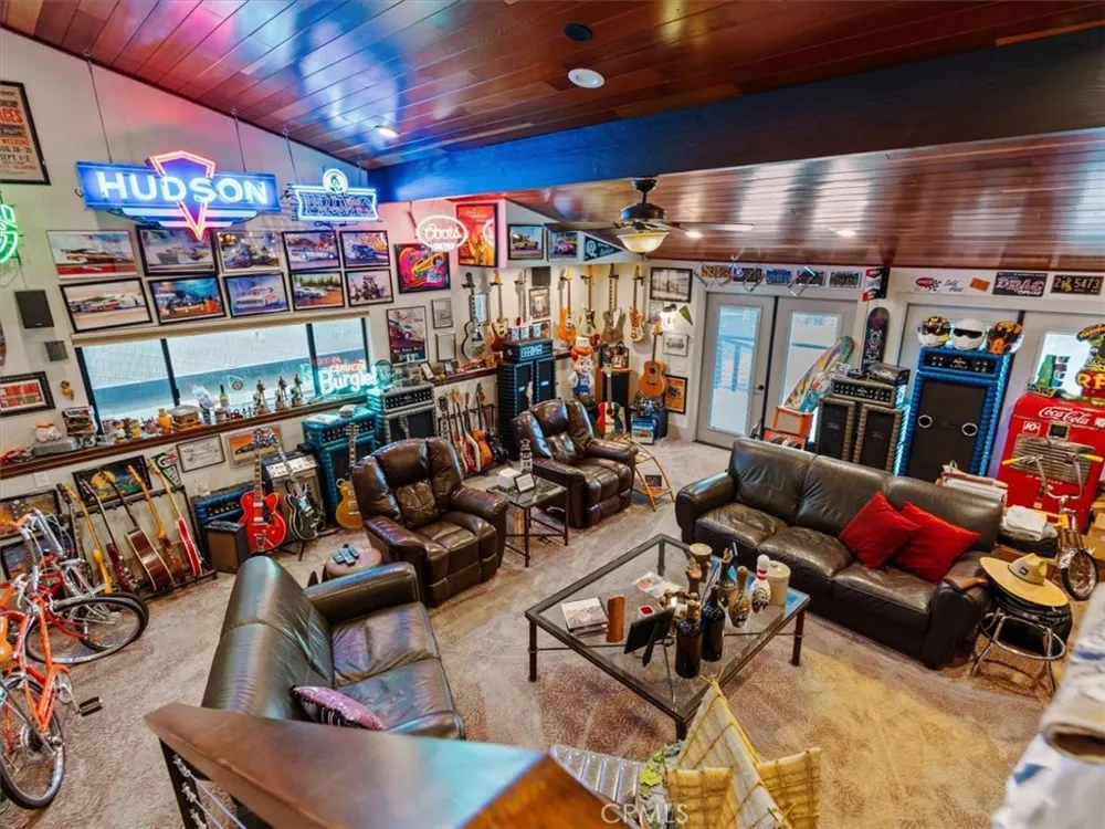 8160 Los Osos Atascadero, CA 93422
