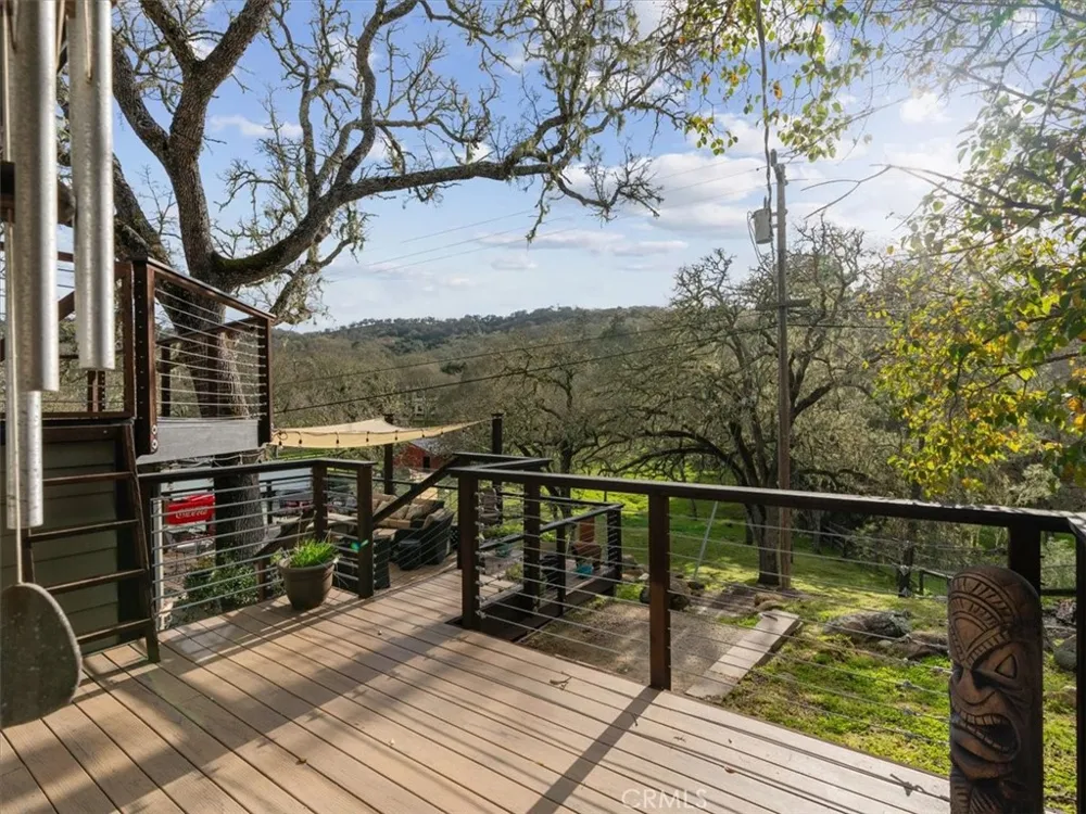 8160 Los Osos Atascadero, CA 93422