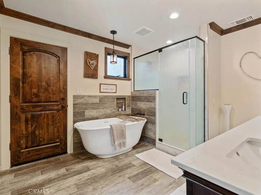 8160 Los Osos Atascadero, CA 93422