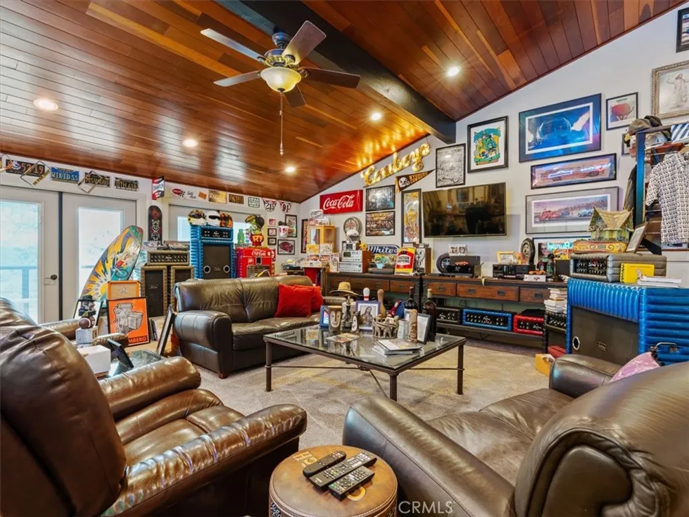 8160 Los Osos Atascadero, CA 93422