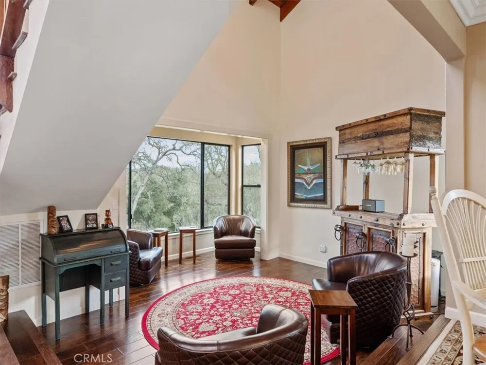 8160 Los Osos Atascadero, CA 93422