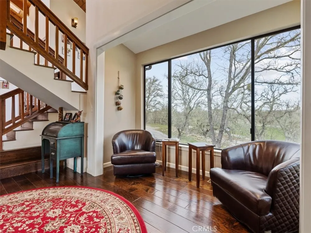 8160 Los Osos Atascadero, CA 93422