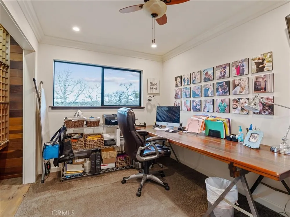 8160 Los Osos Atascadero, CA 93422