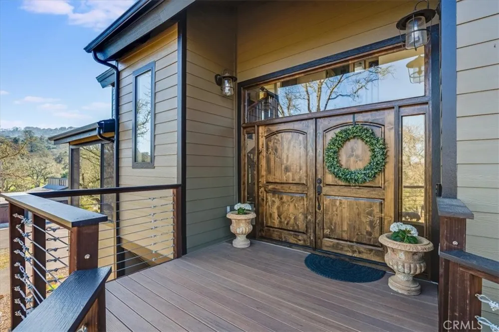 8160 Los Osos Atascadero, CA 93422