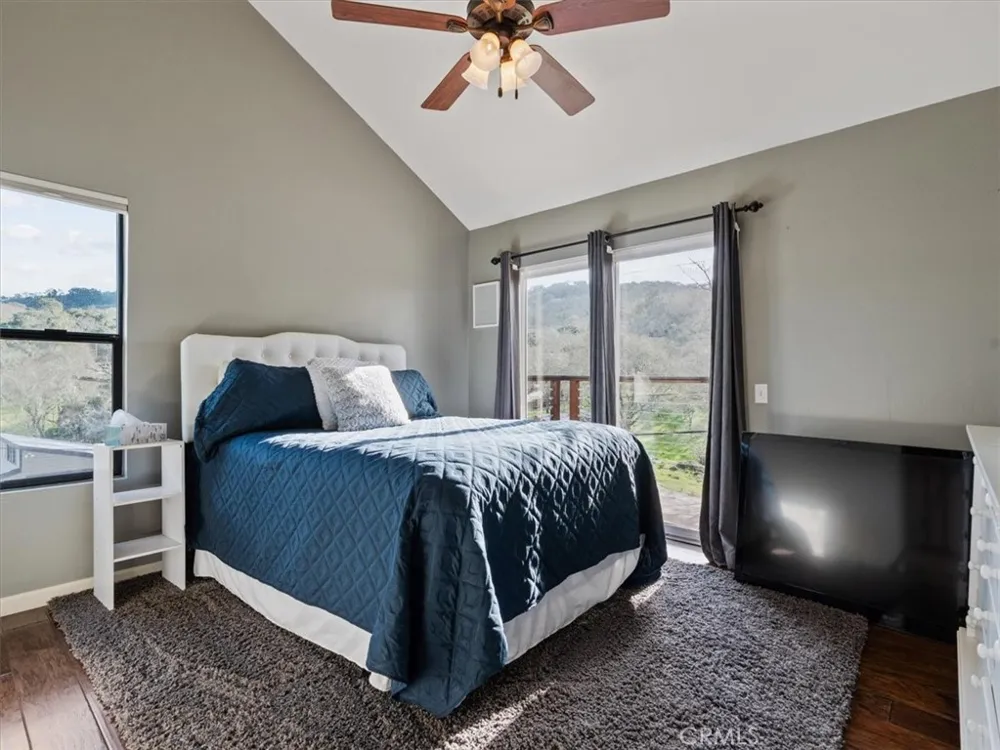 8160 Los Osos Atascadero, CA 93422