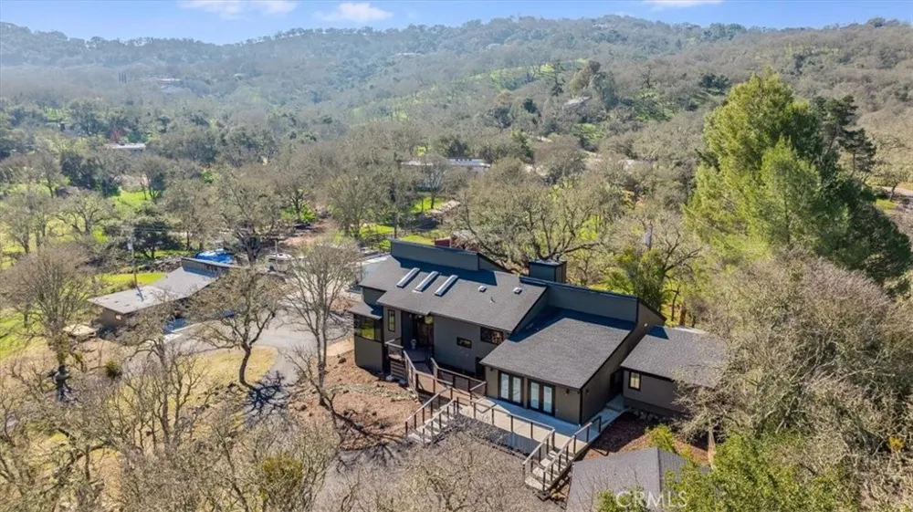8160 Los Osos Atascadero, CA 93422