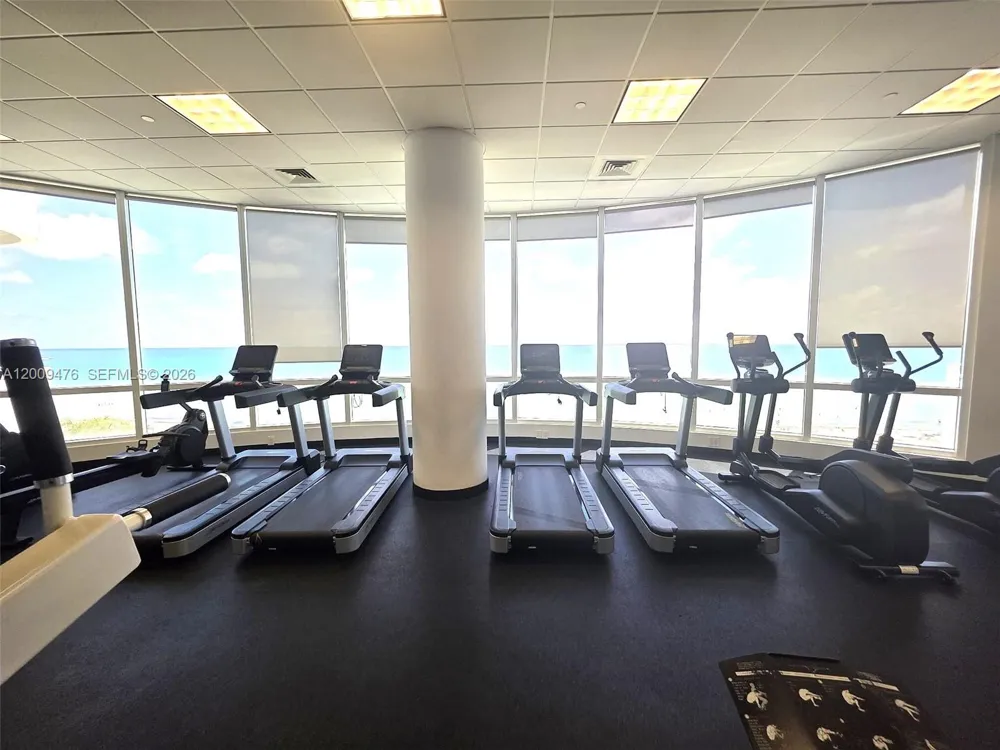 6365 Collins Ave #4311 Miami Beach, FL 33141